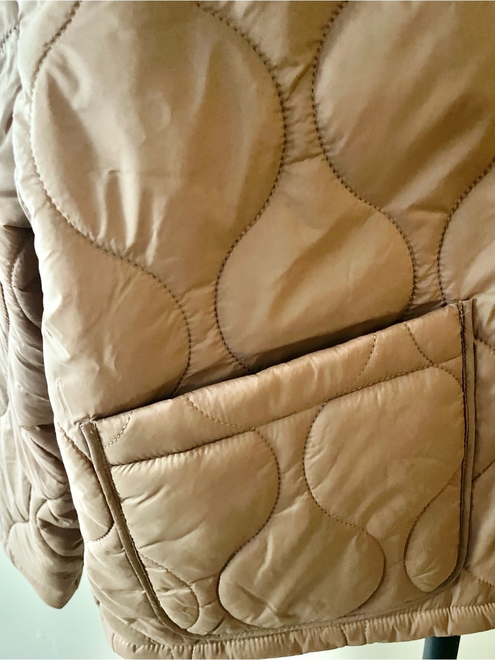 Sz S online by aerie real luxe Quilted Faux-Fur Collar Jacket in Rust - Picture 7 of 10